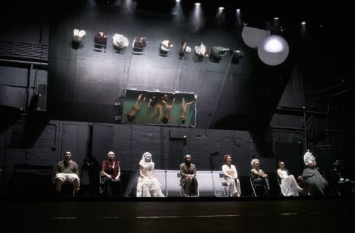 Фото Гроза в театре Наций