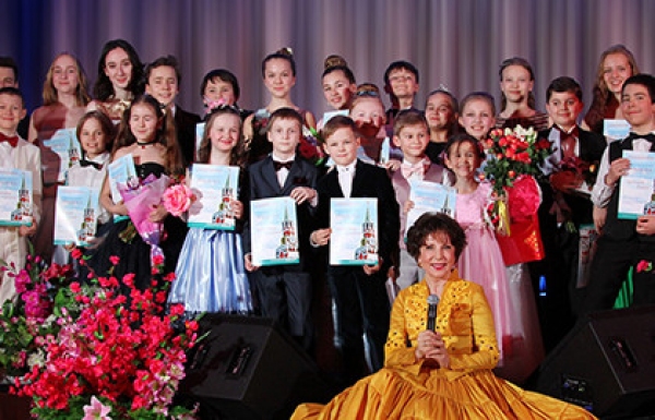 Фото - Концерт Надежда «Романсиады» - юные российский и зарубежные исполнители