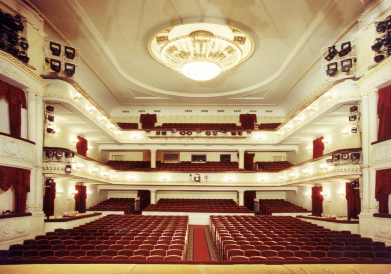 Театр сатиры расположение мест в зале фото